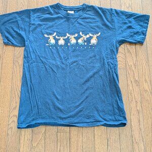 Banff Canada Moose Mooning T- Shirt - Size M